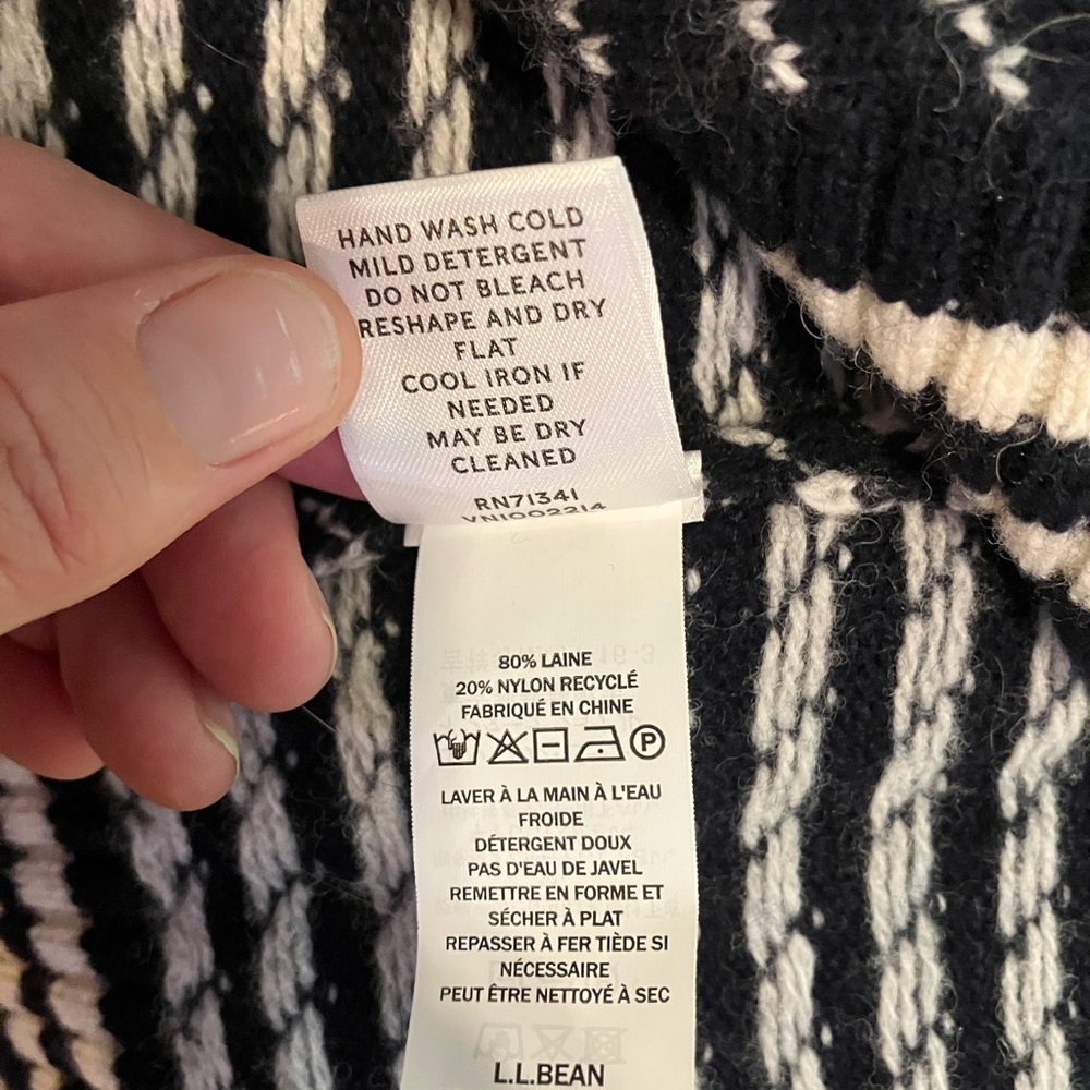 NWT L.L. Bean navy long-line cardigan - Picture 4 of 4